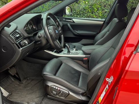 Used 2017 BMW X4 xDrive28i image 9