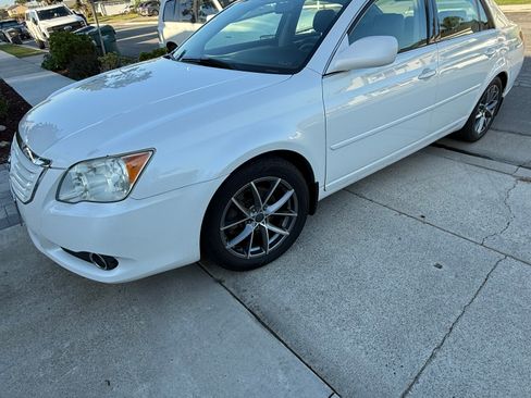 Used 2008 Toyota Avalon Touring image 5