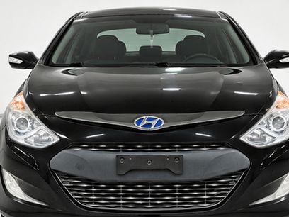 Used 2014 Hyundai Sonata Limited w/ Panoramic Sunroof Package 02
