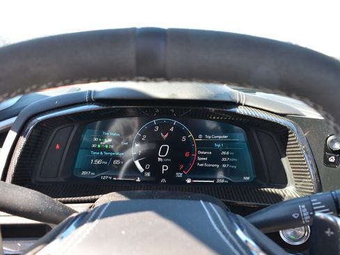 Used 2024 Chevrolet Corvette Stingray Premium Conv w/ Z51 Performance Package image 11