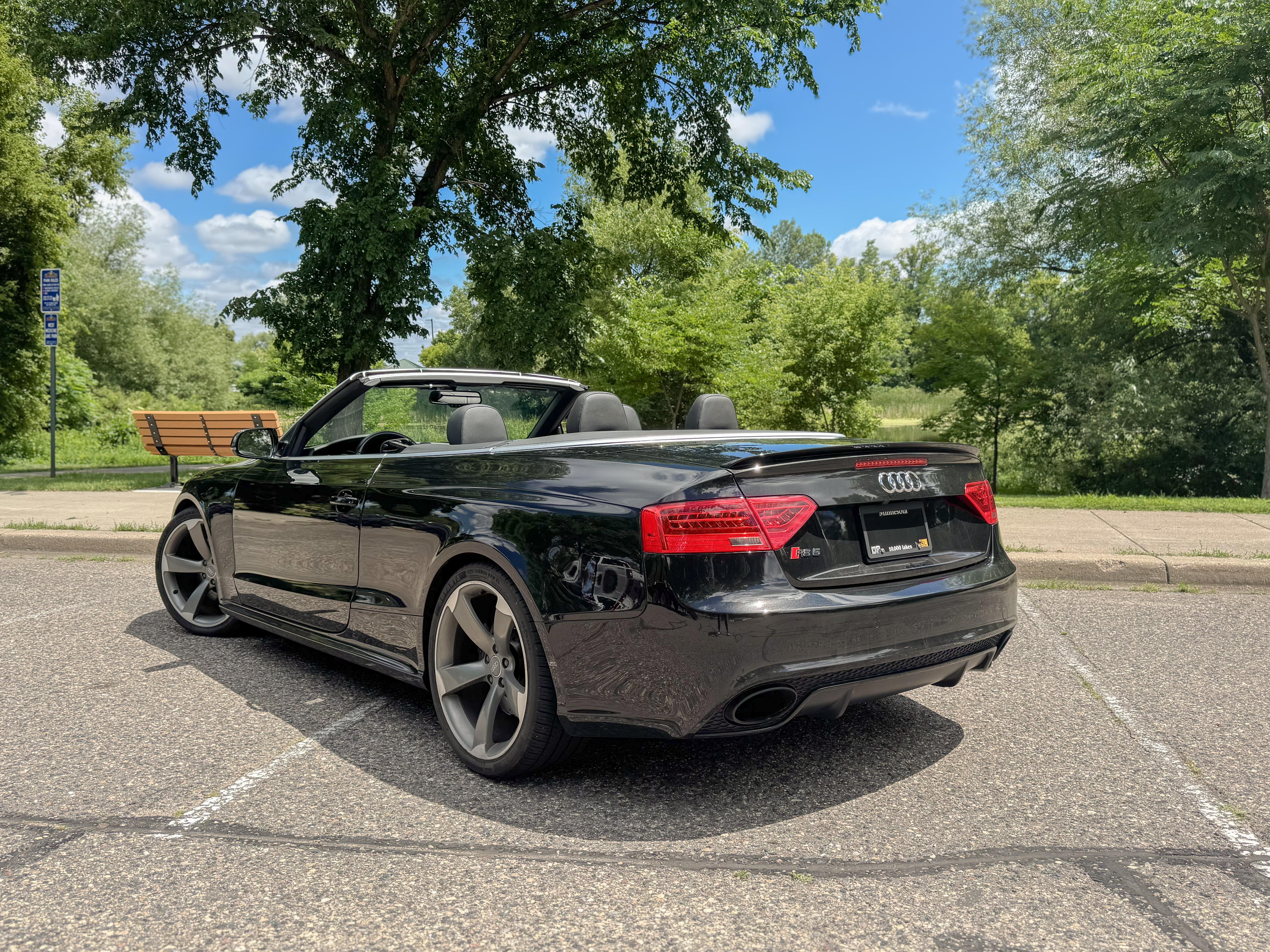 Used 2014 Audi RS 5 Cabriolet AWD/4WD image 9