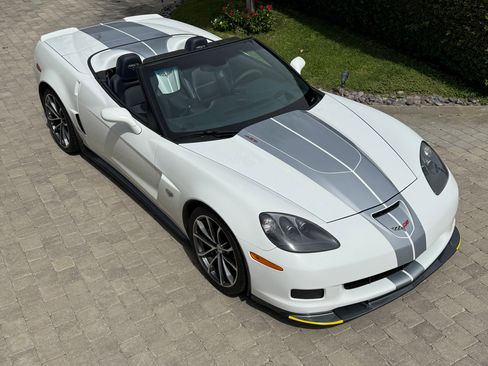 Used 2013 Chevrolet Corvette 427 w/ 1SC Preferred Equipment Group RWD image 6