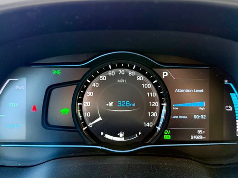 Used 2019 Hyundai Ioniq Limited w/ Ultimate Package 02 FWD image 12