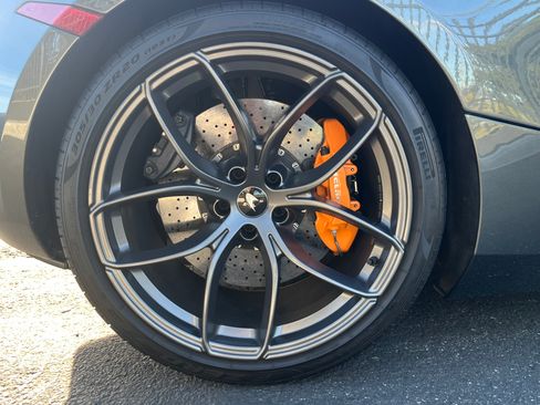 Used 2020 McLaren 720S image 18