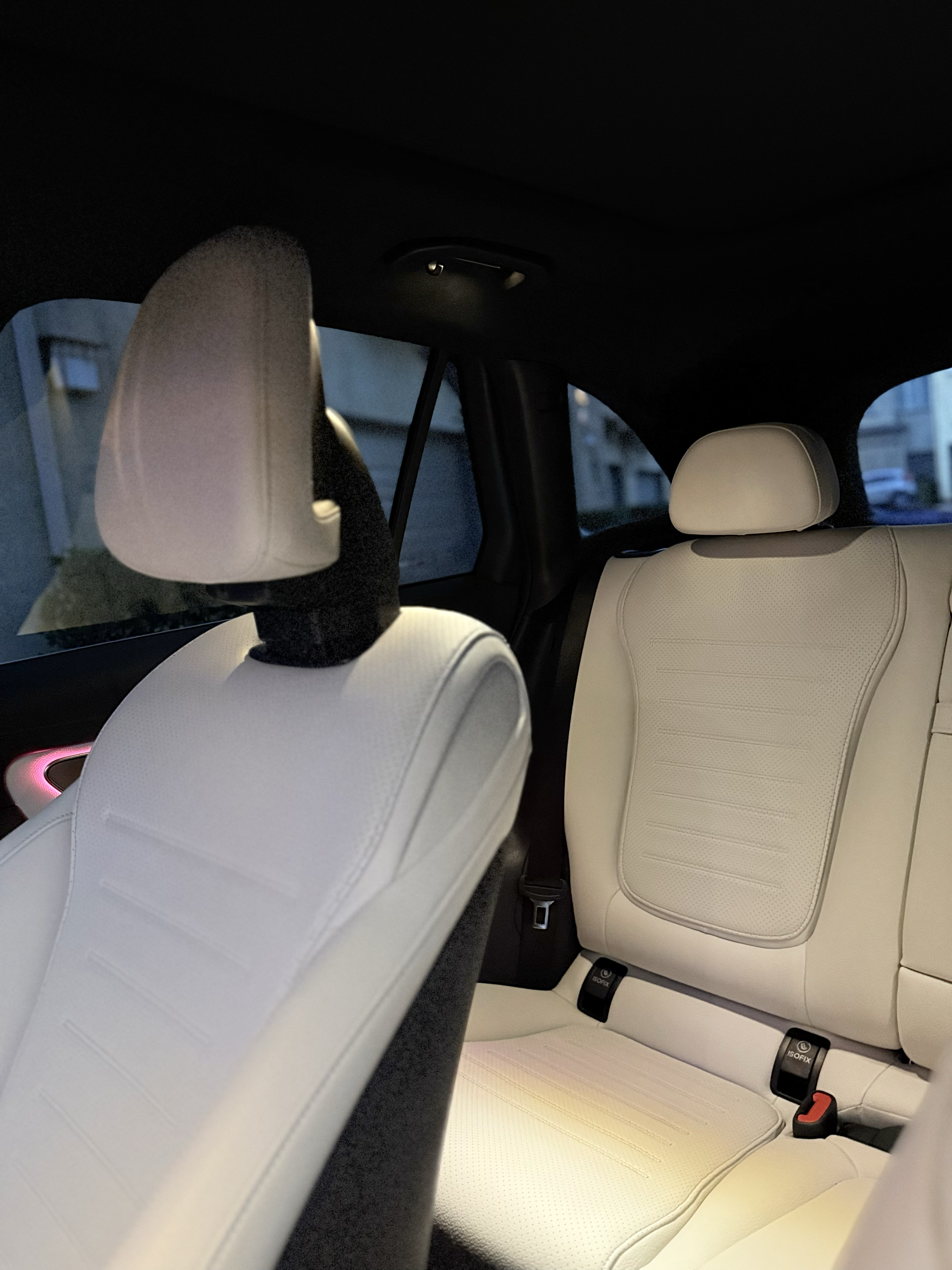 Used 2024 Mercedes-Benz GLC 300 4MATIC image 16