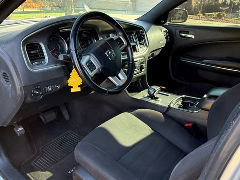 Used 2012 Dodge Charger SXT w/ Rallye Appearance Group image 11