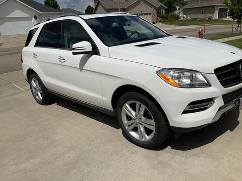 Used 2014 Mercedes-Benz ML 350 4MATIC image 8