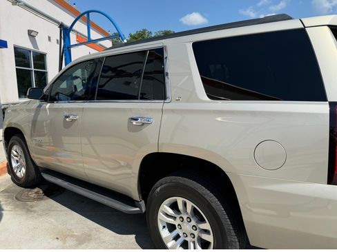 Used 2017 Chevrolet Tahoe LT AWD/4WD image 2
