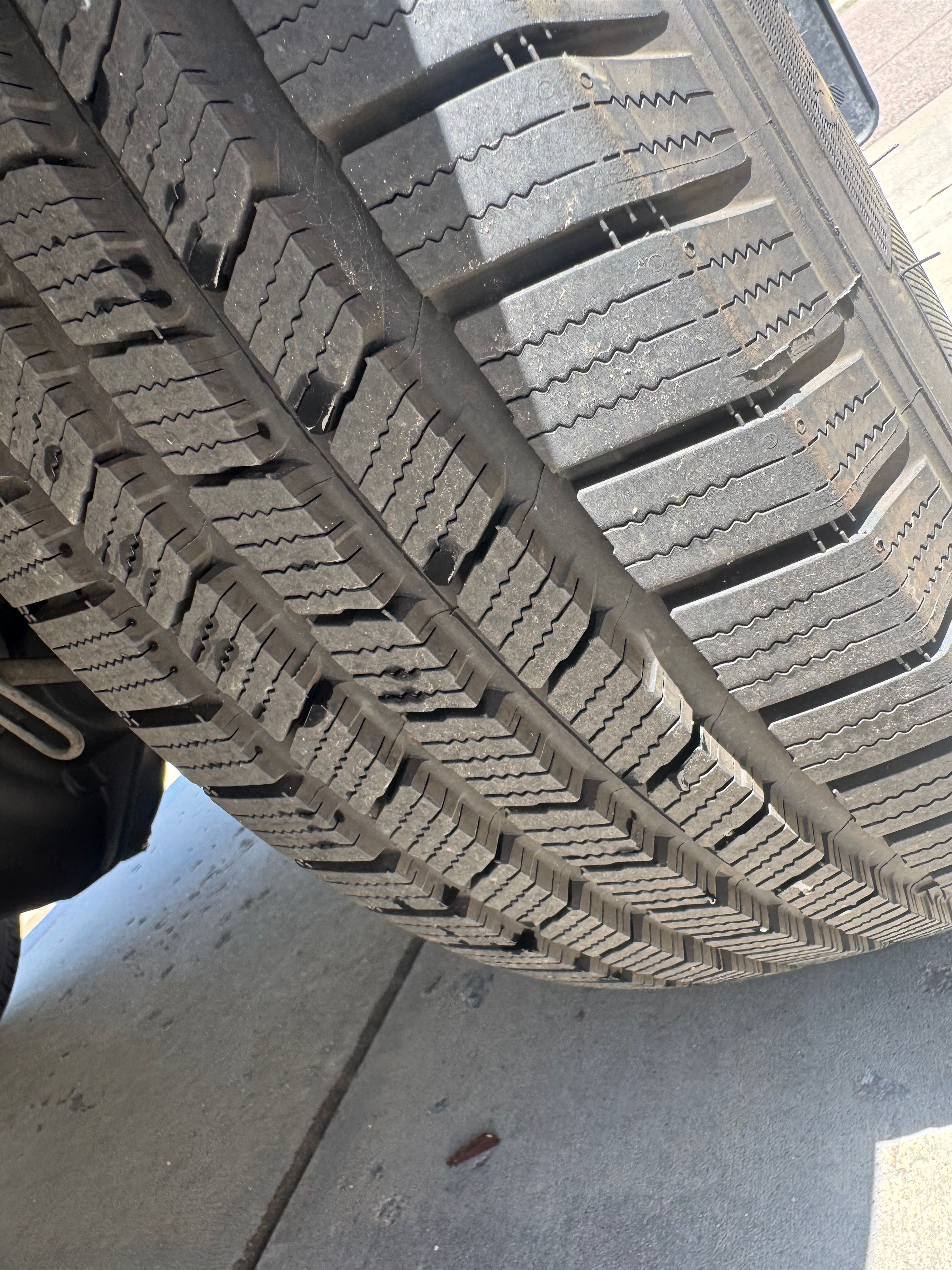 Used 2001 Chevrolet Silverado 2500 LS w/ Off-Road Skid Plate Pkg AWD/4WD image 8