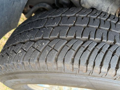 Used 2013 Chevrolet Silverado 2500 LT w/ Interior Plus Package image 9