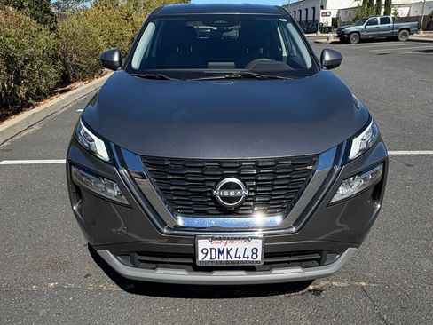 Used 2023 Nissan Rogue SV FWD image 1