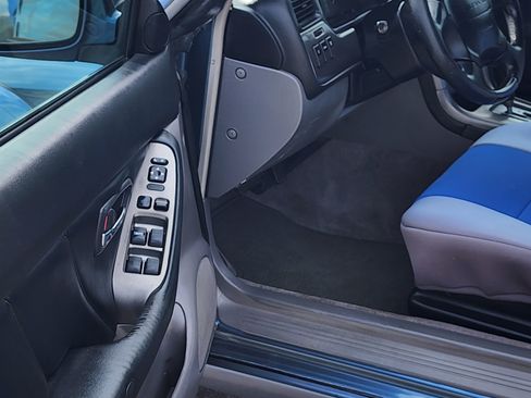 Used 2005 Subaru Baja Turbo image 21