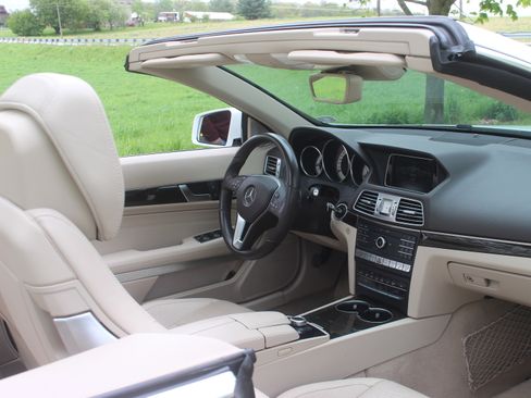 Used 2017 Mercedes-Benz E 400 Cabriolet image 9