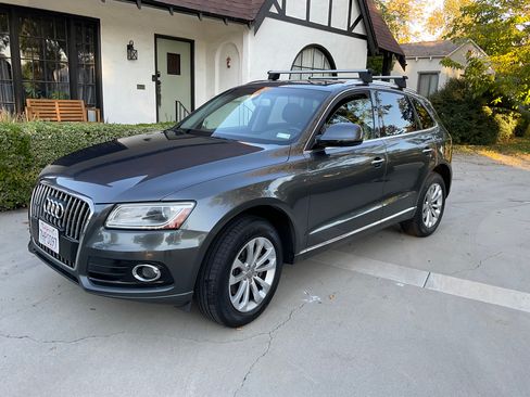 Used 2017 Audi Q5 2.0T Premium image 1