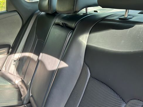 Used 2013 Hyundai Azera FWD image 9