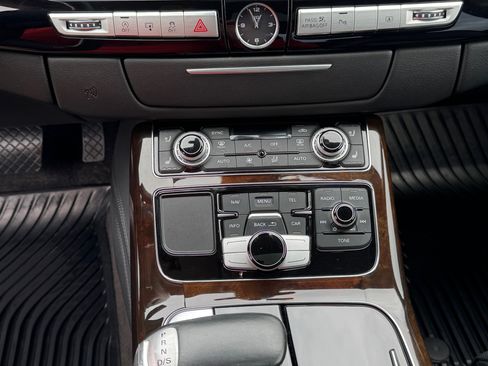 Used 2015 Audi A8 L 4.0T w/ Premium Package image 17