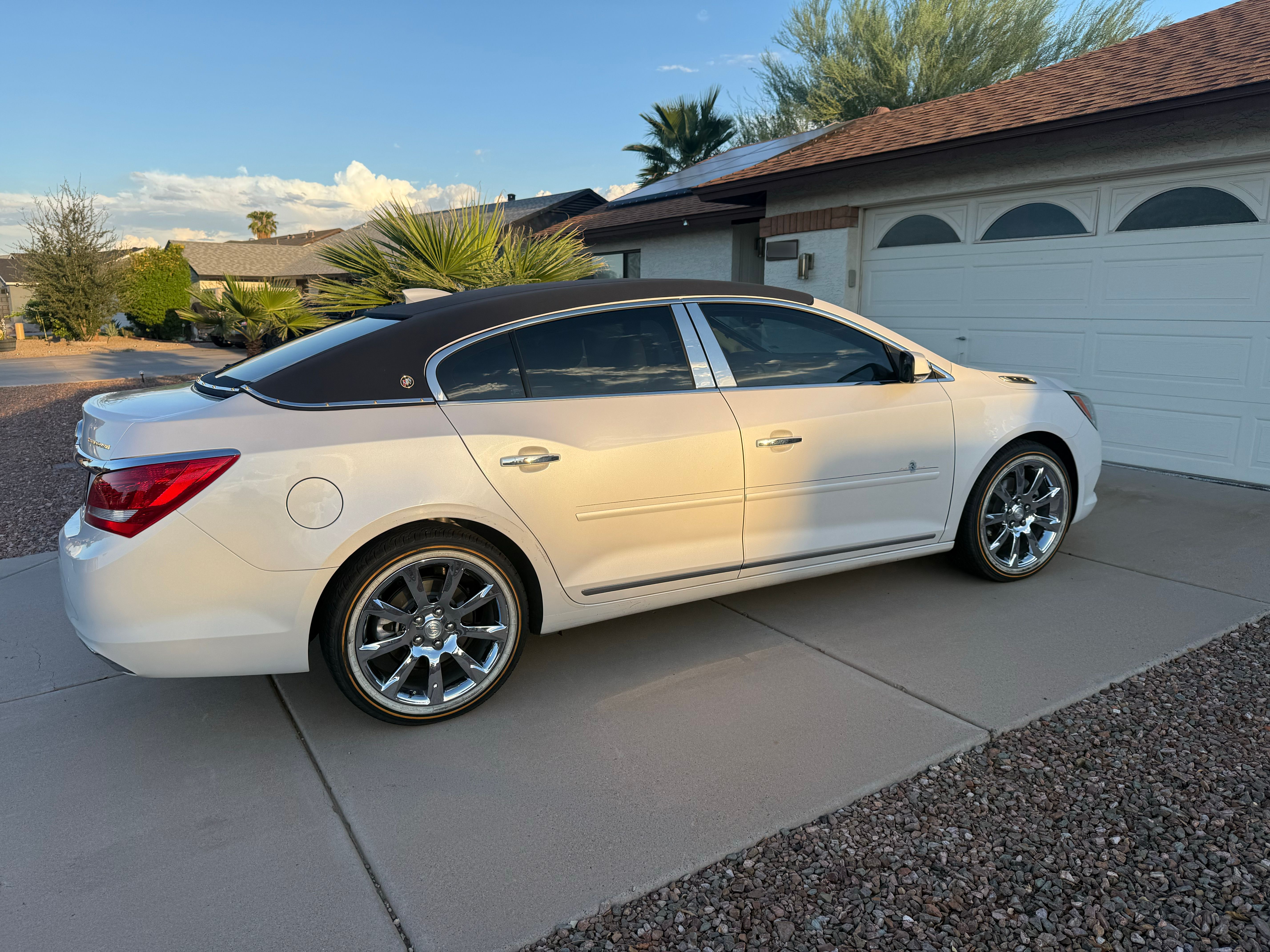 Used 2015 Buick LaCrosse Premium w/ Driver Confidence Package #1 FWD image 6