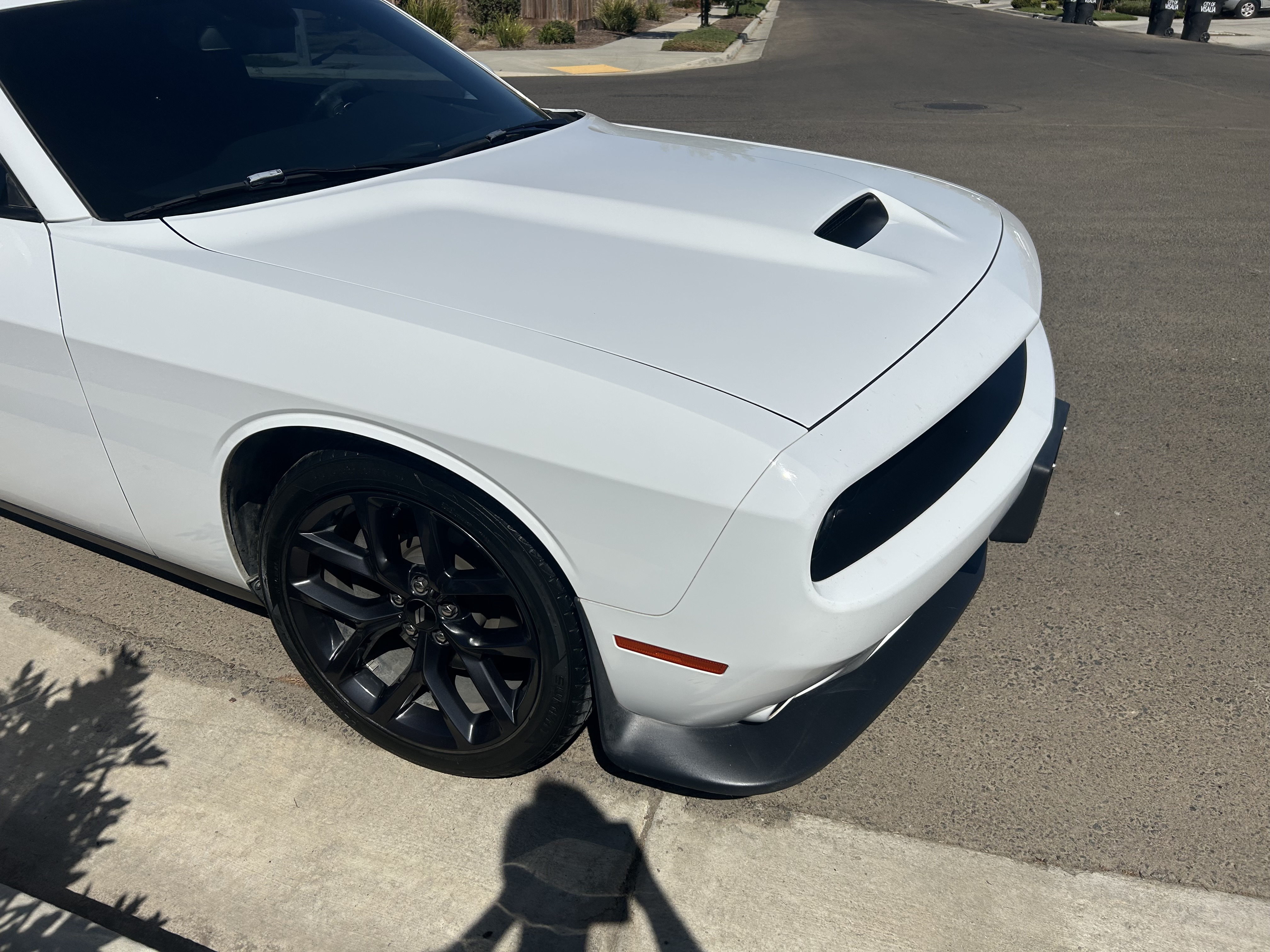 Used 2019 Dodge Challenger GT w/ Blacktop Package RWD image 8