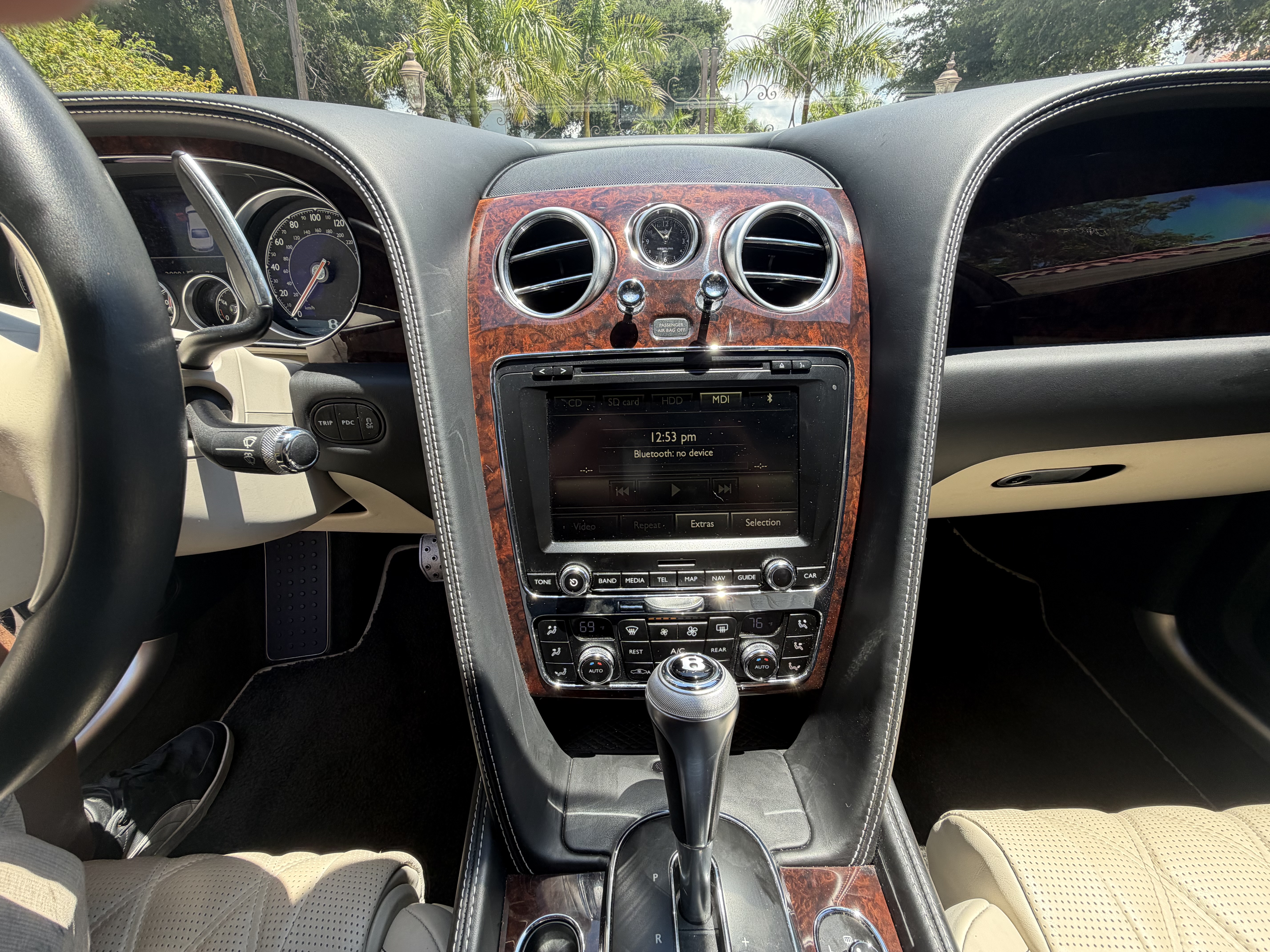 Used 2016 Bentley Flying Spur W12 AWD/4WD image 9