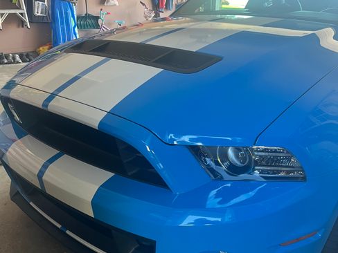 Used 2013 Ford Mustang Shelby GT500 image 4