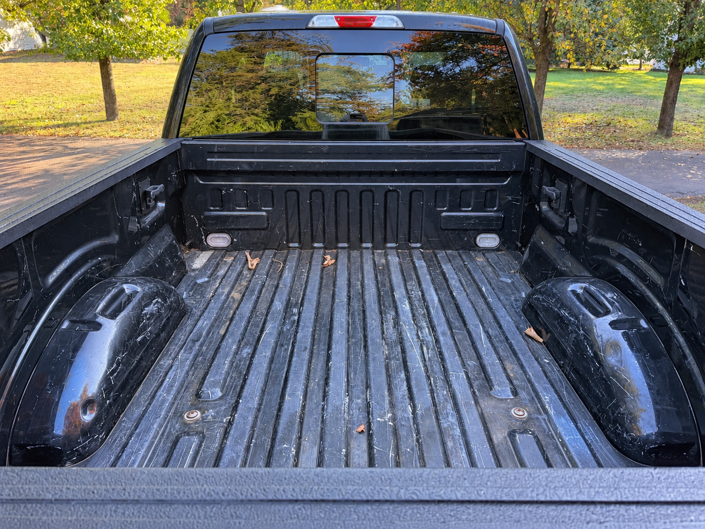 Used 2015 Ford F150 XLT w/ Equipment Group 302A Luxury AWD/4WD image 10