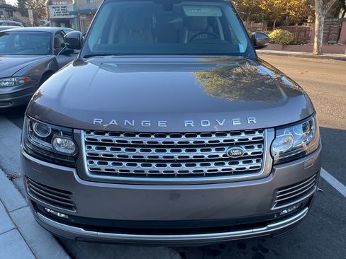 Used 2015 Land Rover Range Rover Supercharged AWD/4WD image 4