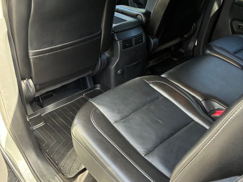 Used 2012 Nissan Armada SL w/ DVD FES Pkg image 11