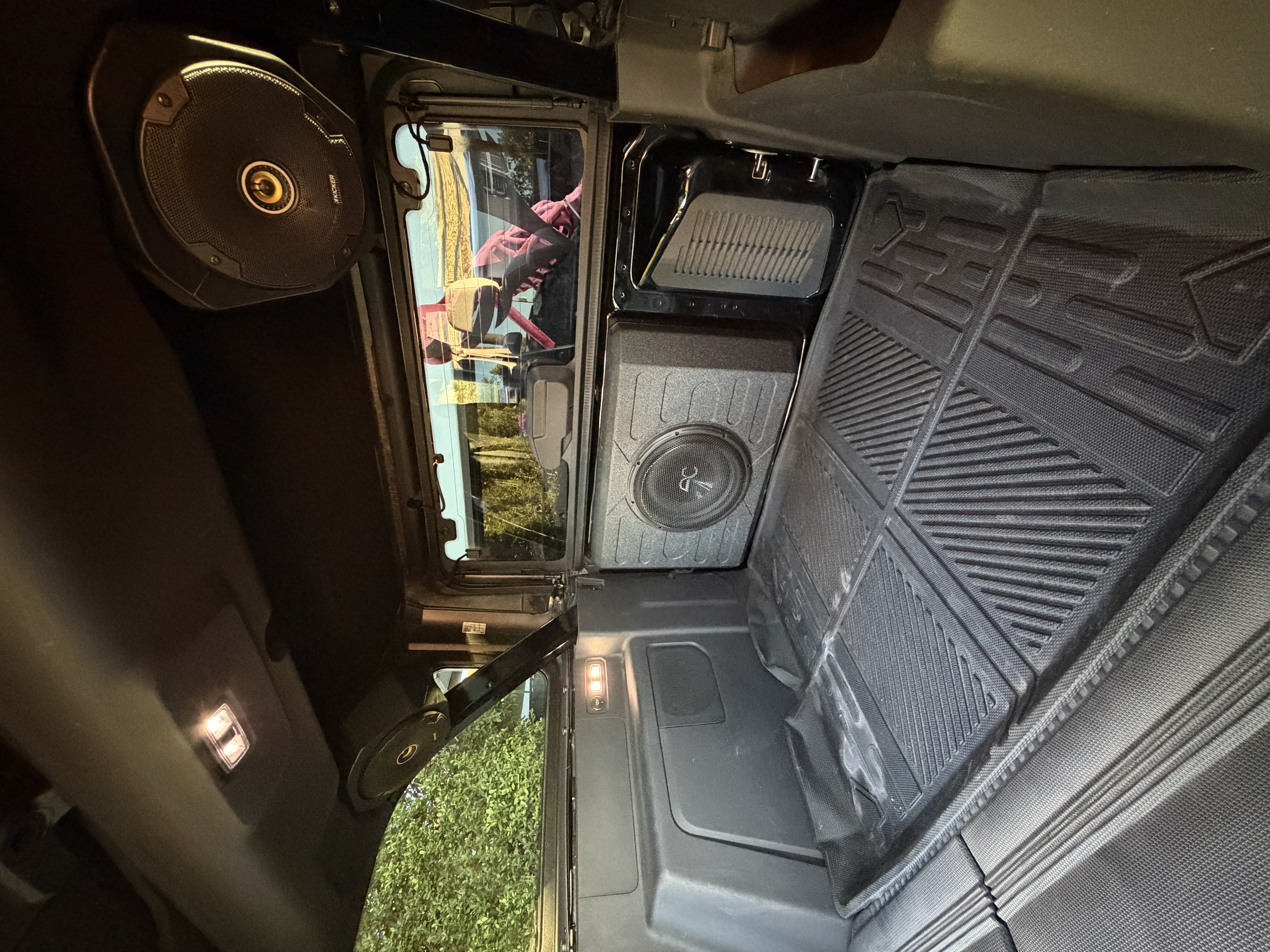 Used 2023 Ford Bronco Outer Banks AWD/4WD image 19