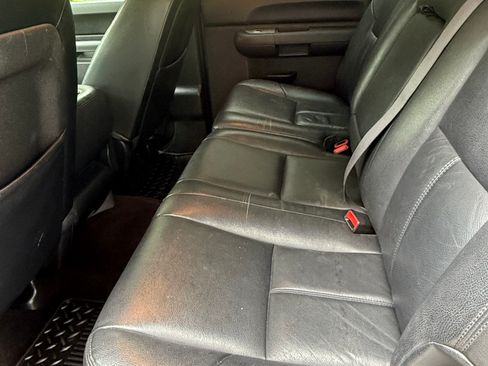 Used 2011 Chevrolet Silverado 1500 LS AWD/4WD image 8