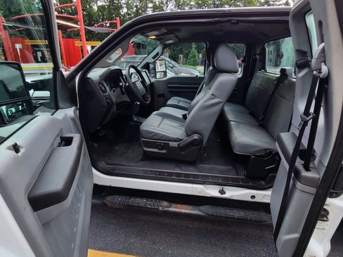 Used 2015 Ford F350 XL RWD image 10