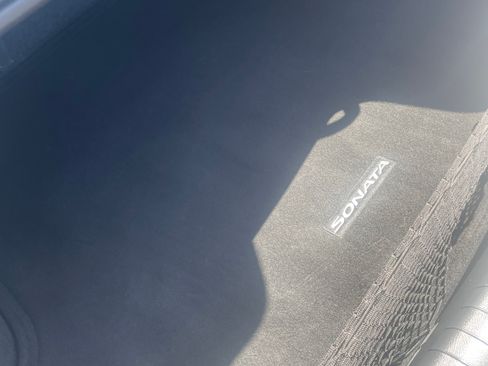 Used 2019 Hyundai Sonata Limited FWD image 4