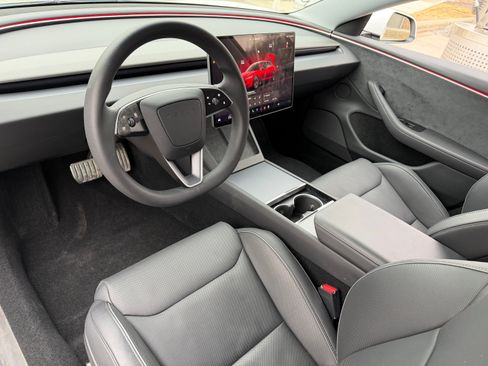 Used 2025 Tesla Model 3 Performance image 6