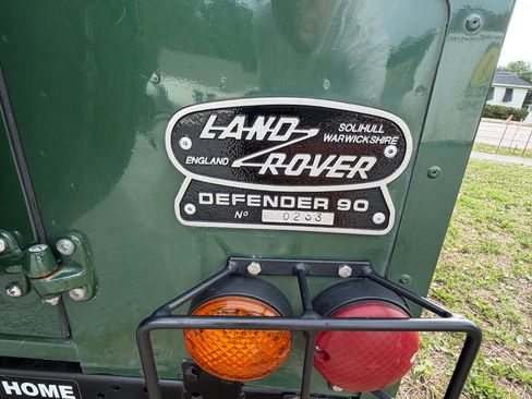 Used 1997 Land Rover Defender 90 AWD/4WD image 5