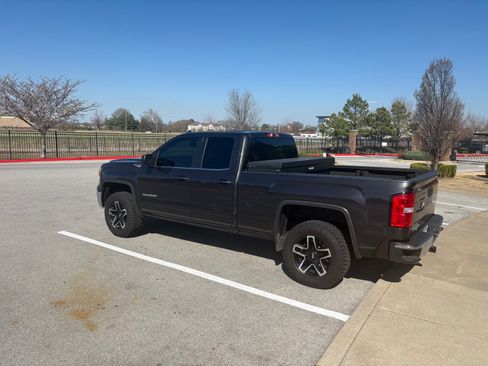 Used 2014 GMC Sierra 1500 SLE w/ SLE Value Package image 5