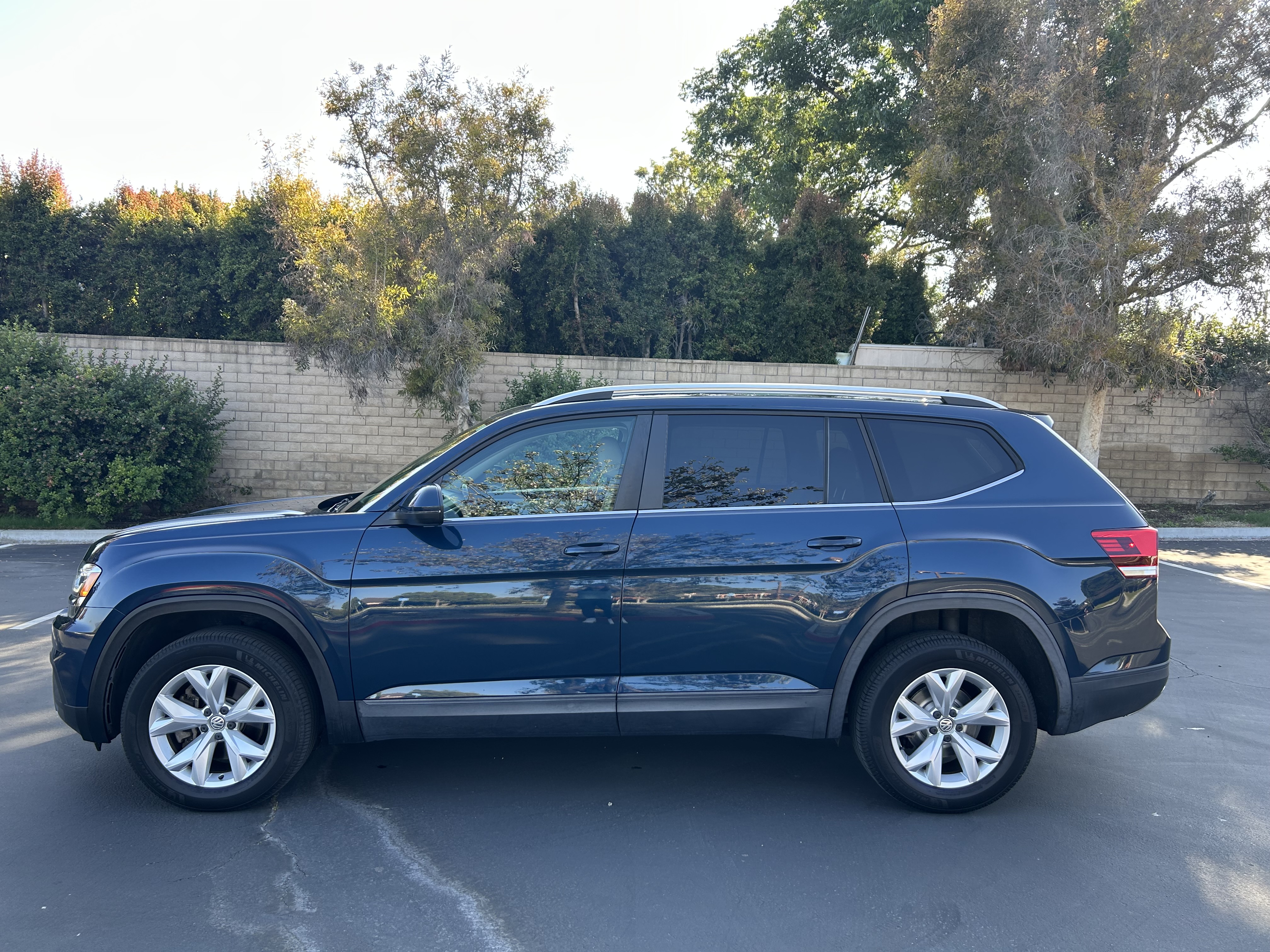 Used 2019 Volkswagen Atlas SE FWD image 11