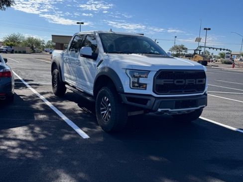 Used 2019 Ford F150 Raptor w/ Equipment Group 802A Luxury AWD/4WD image 1