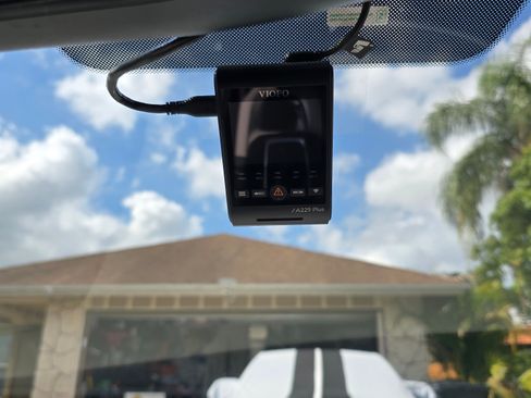 Used 2018 Hyundai Ioniq Limited image 14