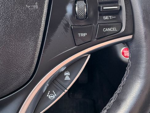 Used 2018 Acura MDX SH-AWD w/ Advance Package image 30