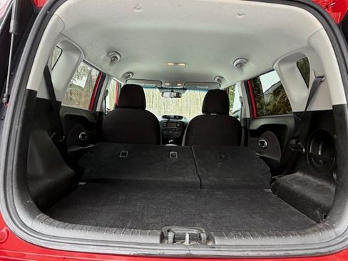 Used 2019 Kia Soul image 9