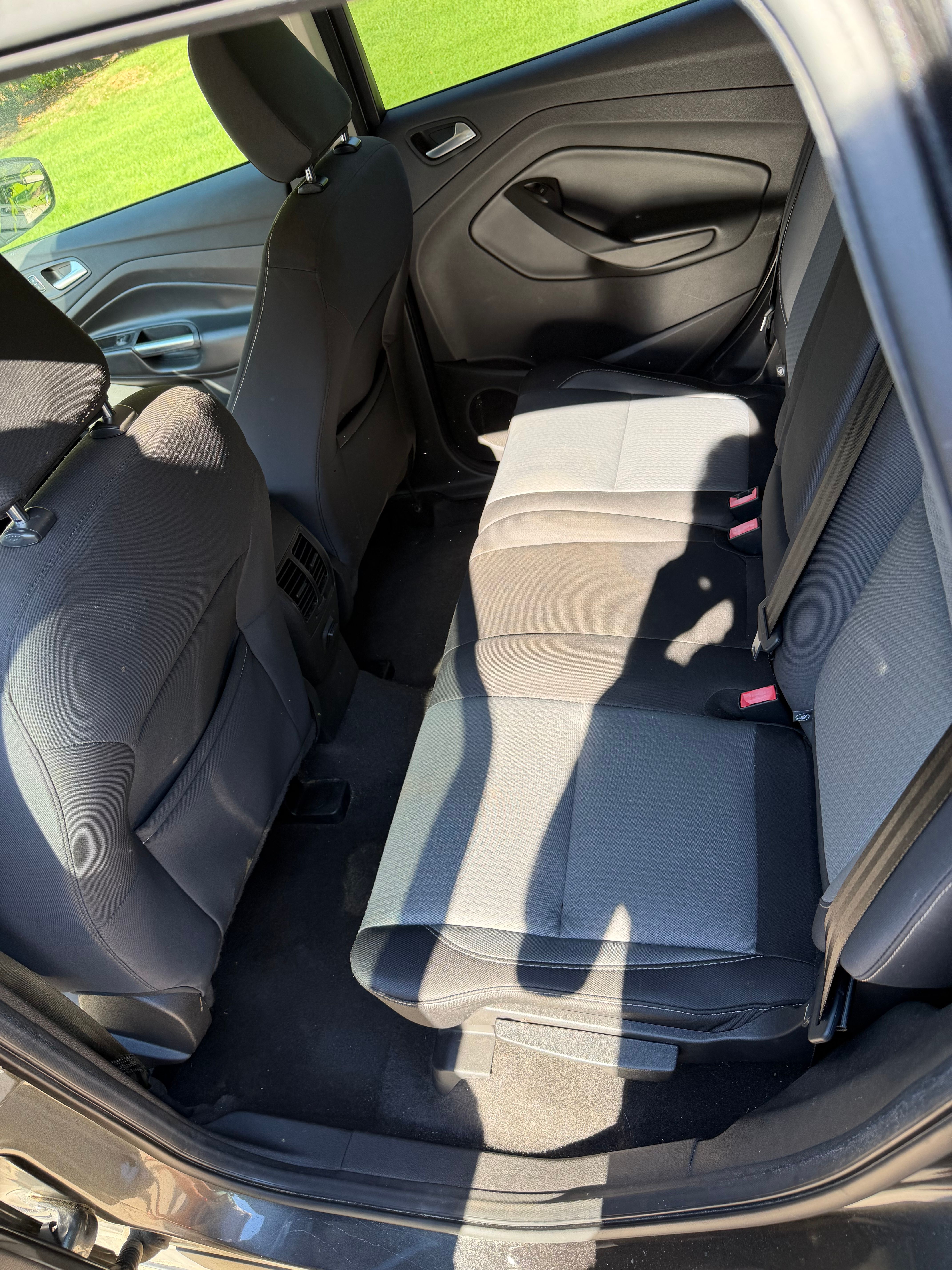 Used 2018 Ford Escape SE FWD image 13
