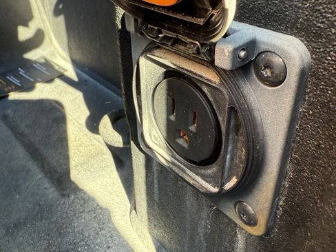 Used 2020 Chevrolet Silverado 1500 LT Trail Boss image 12