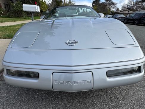 Used 1996 Chevrolet Corvette Convertible image 17