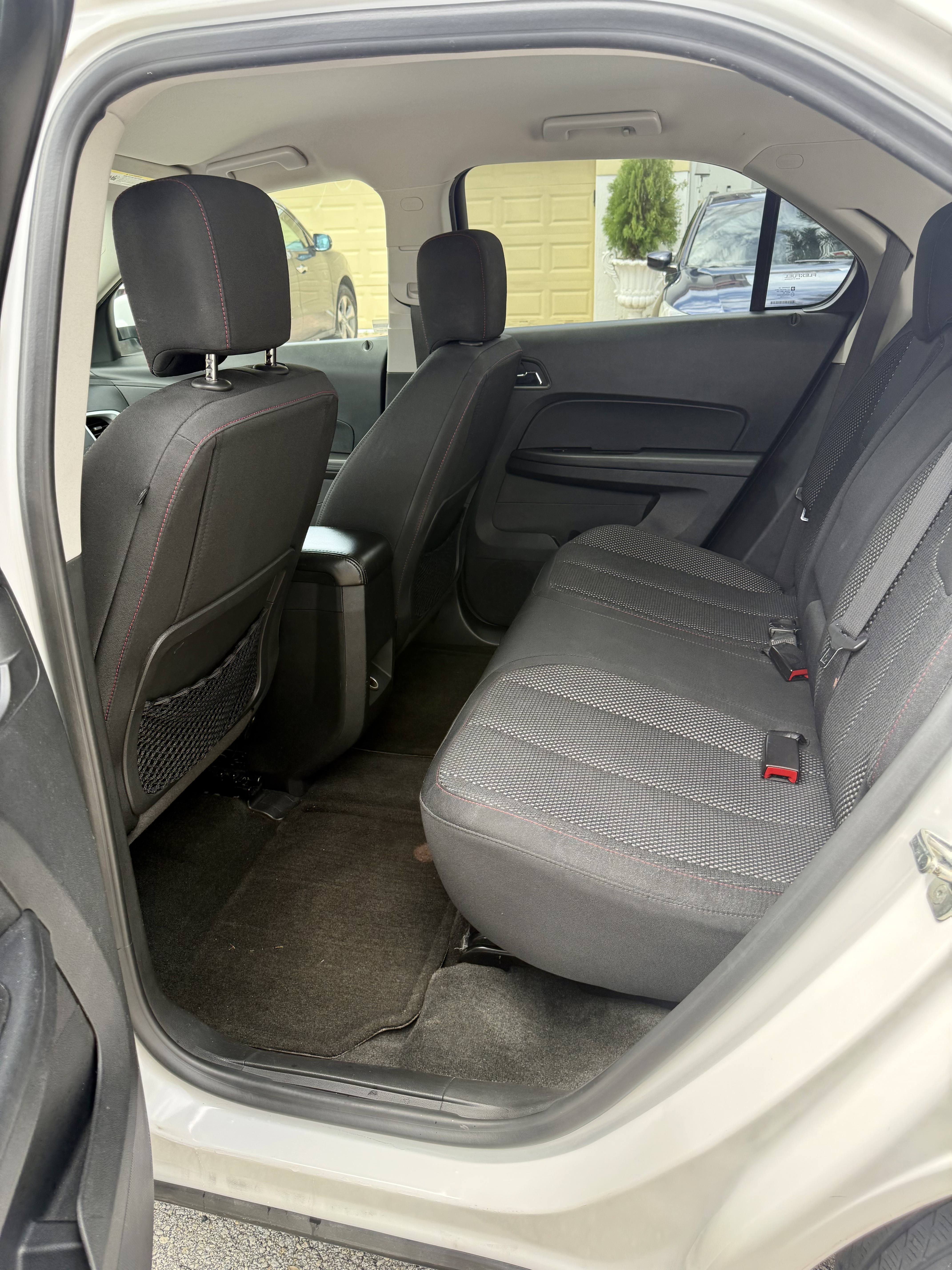 Used 2017 Chevrolet Equinox LT w/ Convenience Package FWD image 13