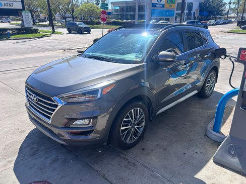 Used 2020 Hyundai Tucson Ultimate w/ Cargo Package image 5