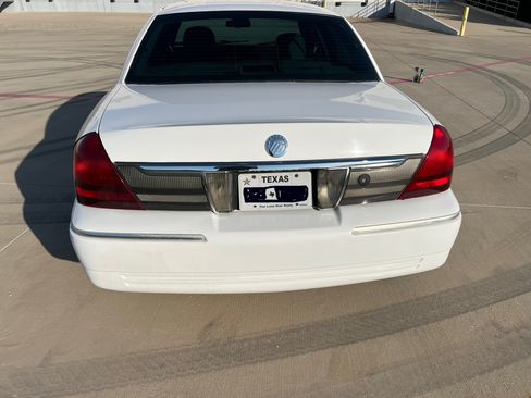 Used 2008 Mercury Grand Marquis LS image 8