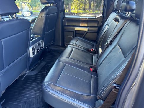 Used 2022 Ford F350 Lariat w/ Lariat Ultimate Package image 6