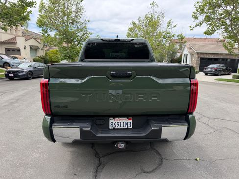 Used 2022 Toyota Tundra SR5 w/ TRD Off-Road Package AWD/4WD image 11