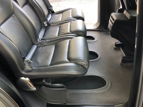 Used 2016 Tesla Model X 75D image 10