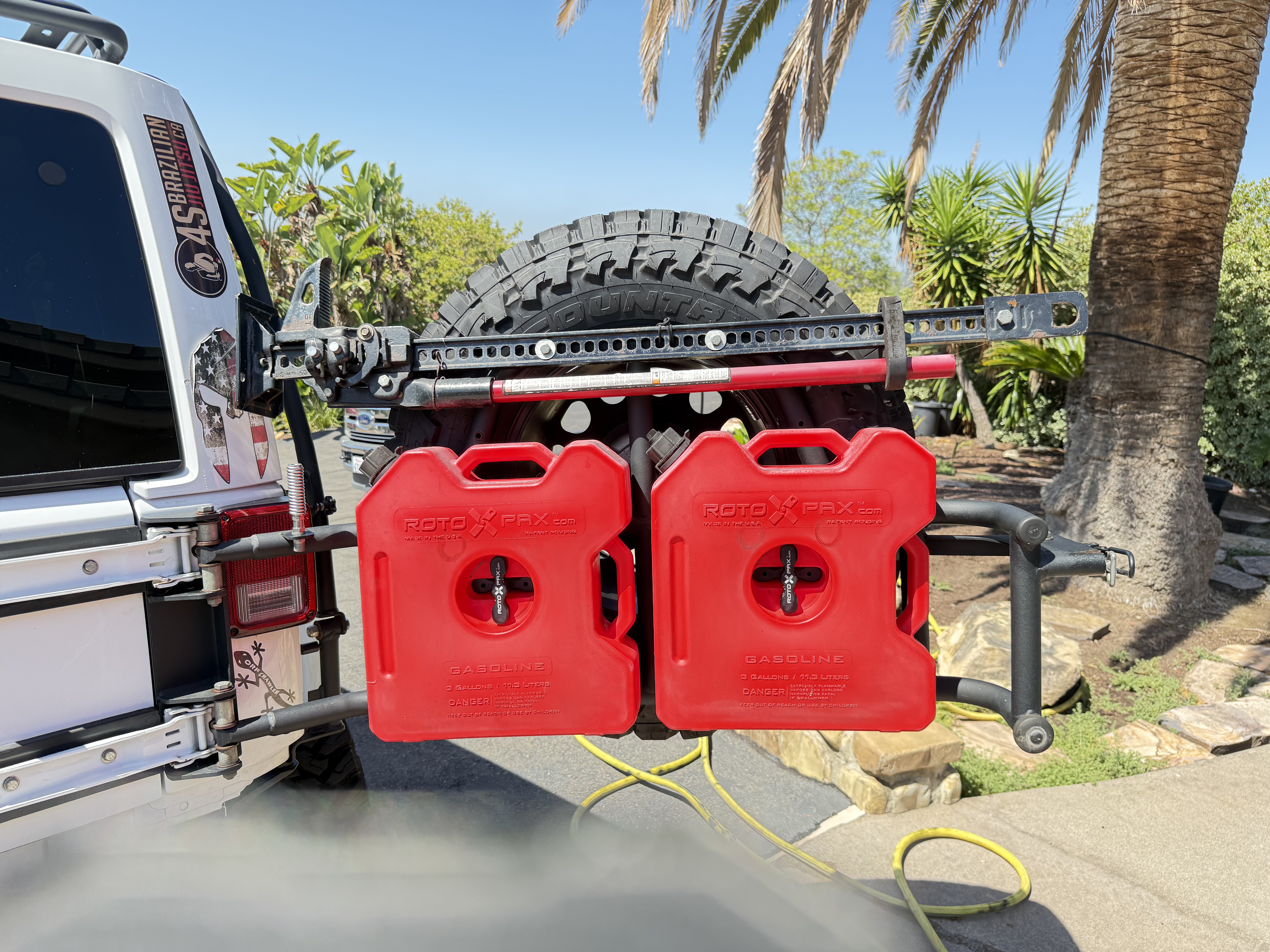 Used 2013 Jeep Wrangler Unlimited Rubicon w/ Connectivity Group AWD/4WD image 9