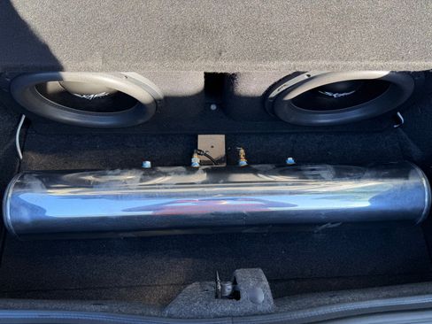 Used 2023 Dodge Challenger R/T w/ Plus Package image 13